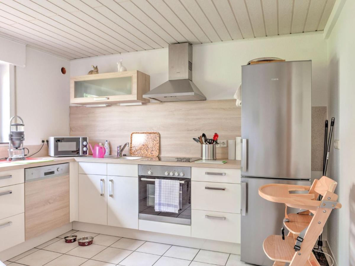 Sunny Flat In Bad Driburg With Garden Apartment Екстериор снимка