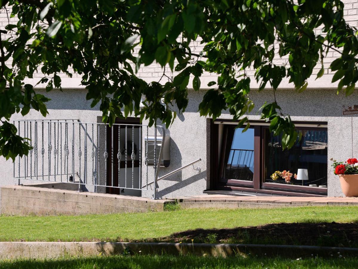 Sunny Flat In Bad Driburg With Garden Apartment Екстериор снимка