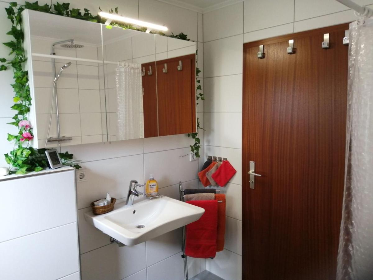 Sunny Flat In Bad Driburg With Garden Apartment Екстериор снимка